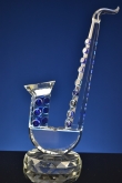 Saxofoon met blauw kristal