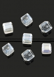 Kristallen krallen kubus 7,5mm (10st )