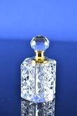 Luxe Kristallen Parfumflesje met Gouden Afwerking